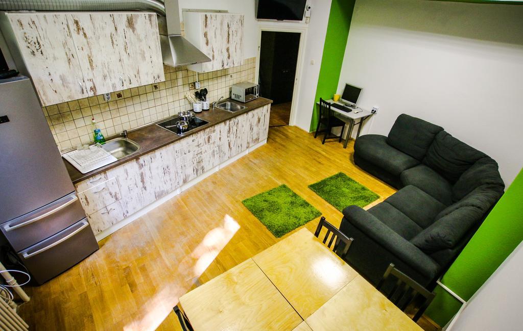 Cooltour Hostel Boedapest Buitenkant foto