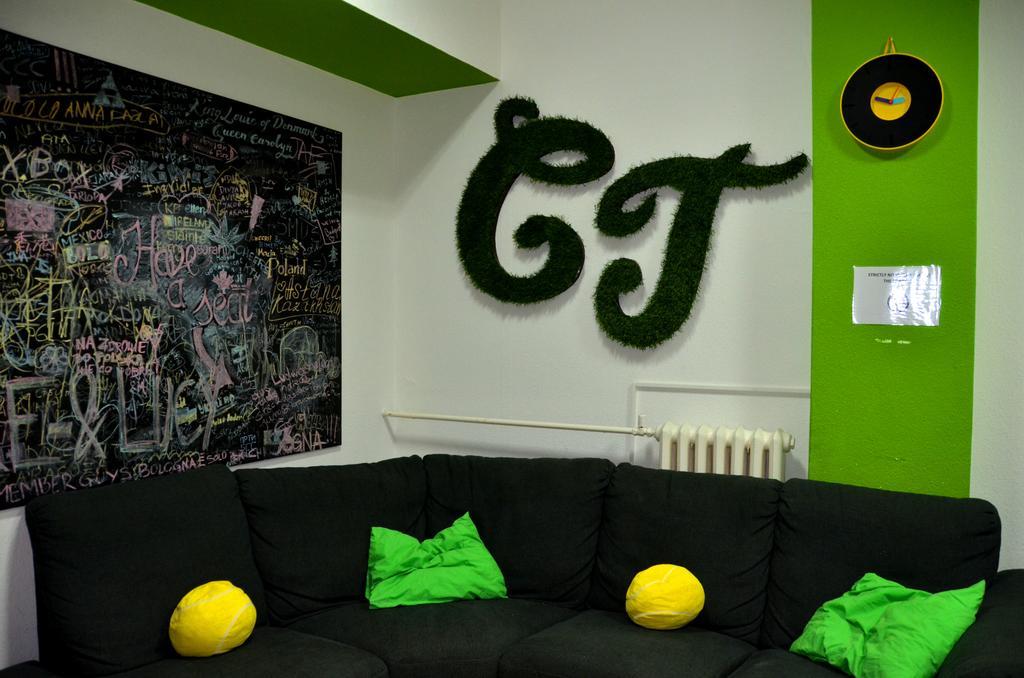 Cooltour Hostel Boedapest Buitenkant foto